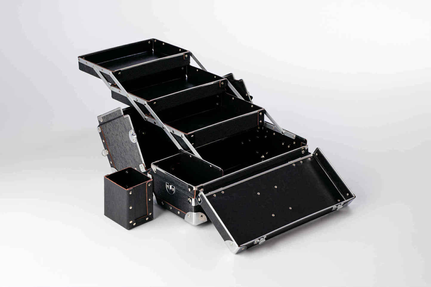 3 COMPARTMENT SUITCASE