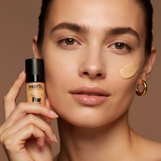 MAKE UP ATELIER PARIS ISTORIJA: NUO PRANCŪZIJOS IKI PASAULINIO GROŽIO PREKĖS ŽENKLO