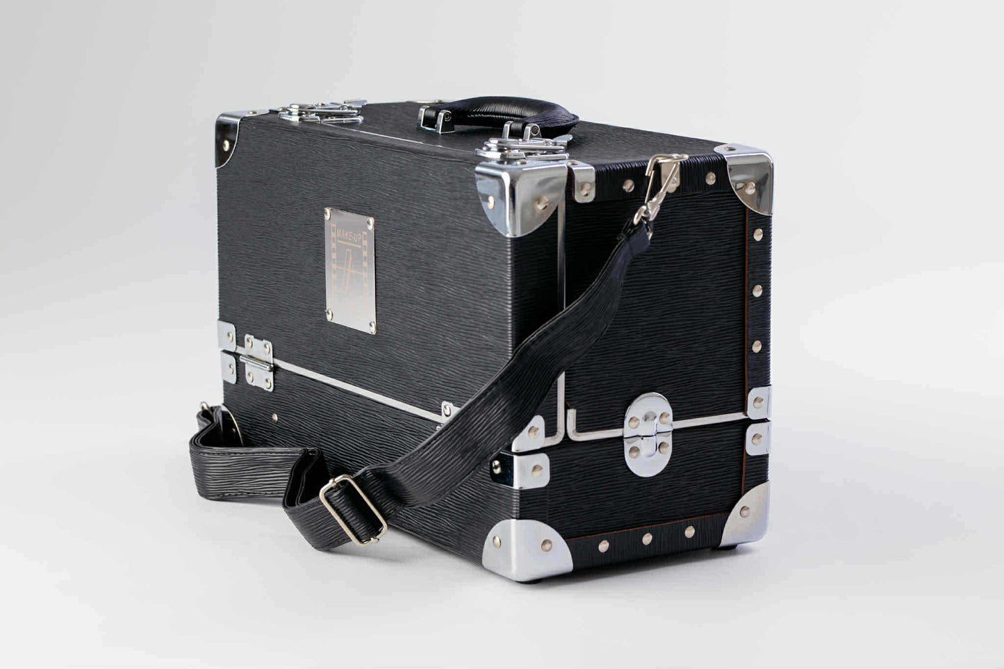 3 COMPARTMENT SUITCASE